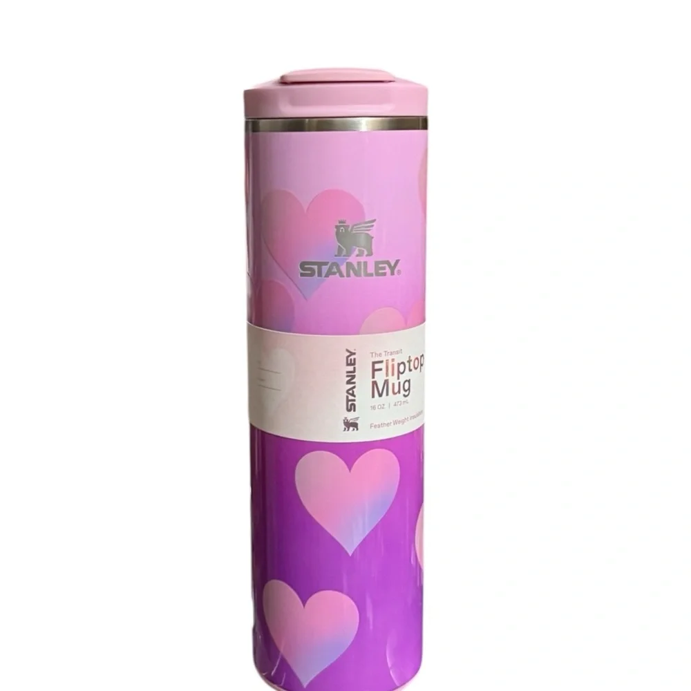 Stanley Valentine’s Day powder pink heart 16 oz Aero Light Transit Bottle NWT - Picture 2 of 8